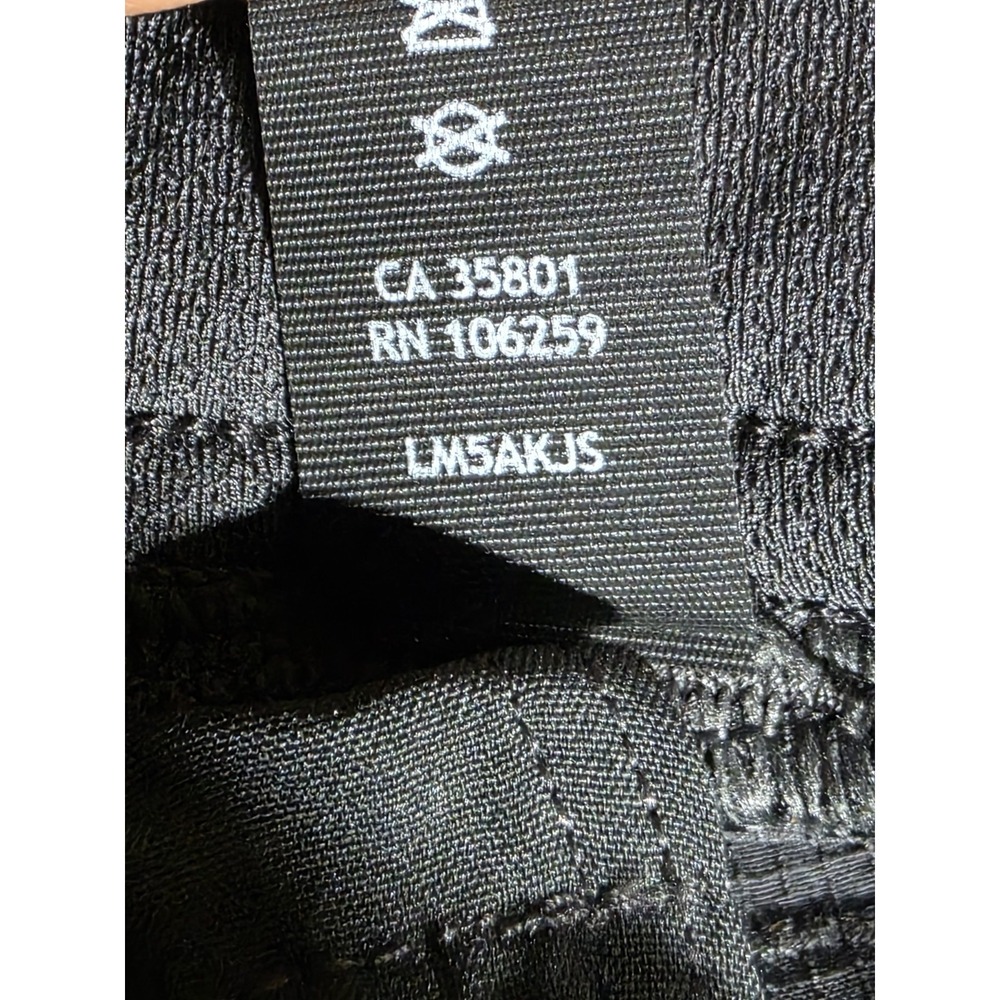 Lululemon Womens Small Black Cargo Utility Pants Zip Cuff Athletic Jogger BH - Picture 10 of 10
